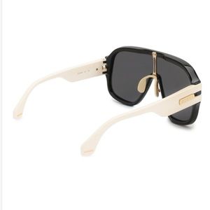 GG00663S (001) Unisex brand new authentic Gucci sunglasses.